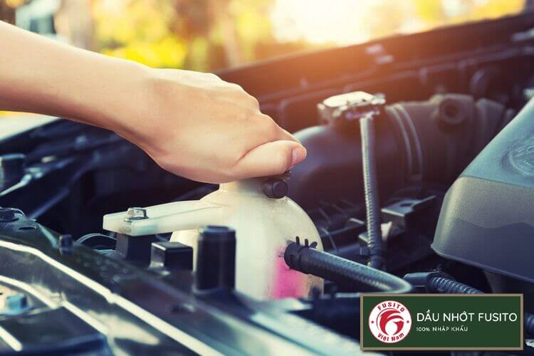 Hệ thống làm mát động cơ là gì? Cấu tạo và cách hoạt động của chúng ra sao? Làm sao để vận hành và bảo dưỡng đúng cách hệ thống này. Hãy cùng phân tích!