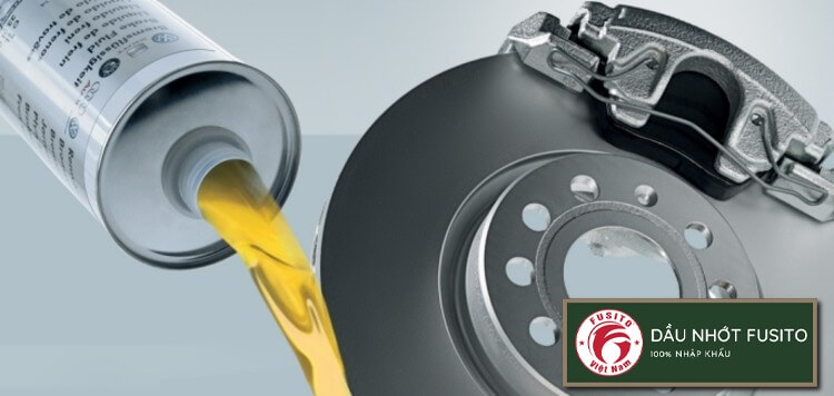 Dầu phanh ô tô là gì? dầu thắng đĩa nên chọn dầu thắng dot 4 hay dầu phanh dot3? Những báo hiệu thiếu dầu phanh trên xe như thế nào? Hãy cùng phân tích!