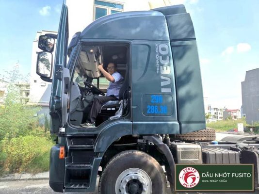 Xe Container Tesla Điểm Mặt 5 Loại Xe Container Phổ Biến Trong Vận Tải Hàng Hóa - Dầu Nhớt ...