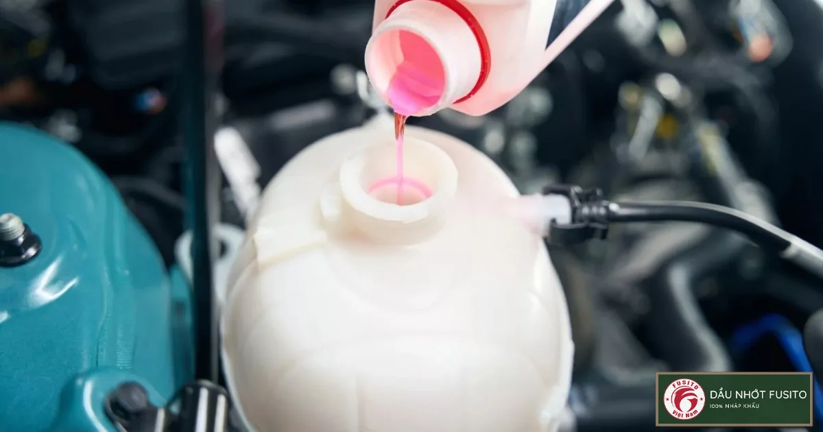 Nước Làm Mát Ô Tô Màu Xanh, Đỏ, Hồng Khác Nhau Như Thế Nào?